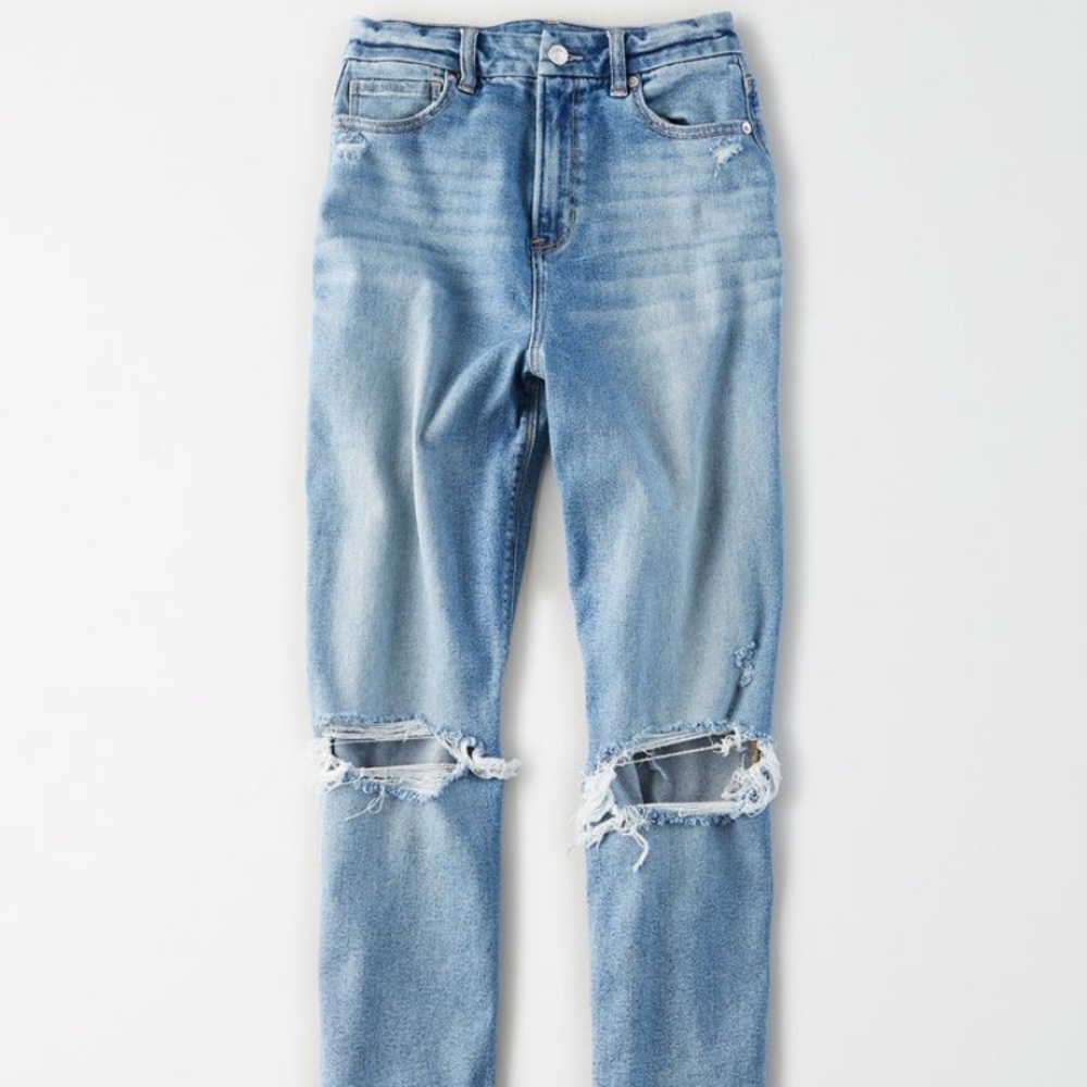 American Eagle Mom Curvy Jean (Mom Jeans)